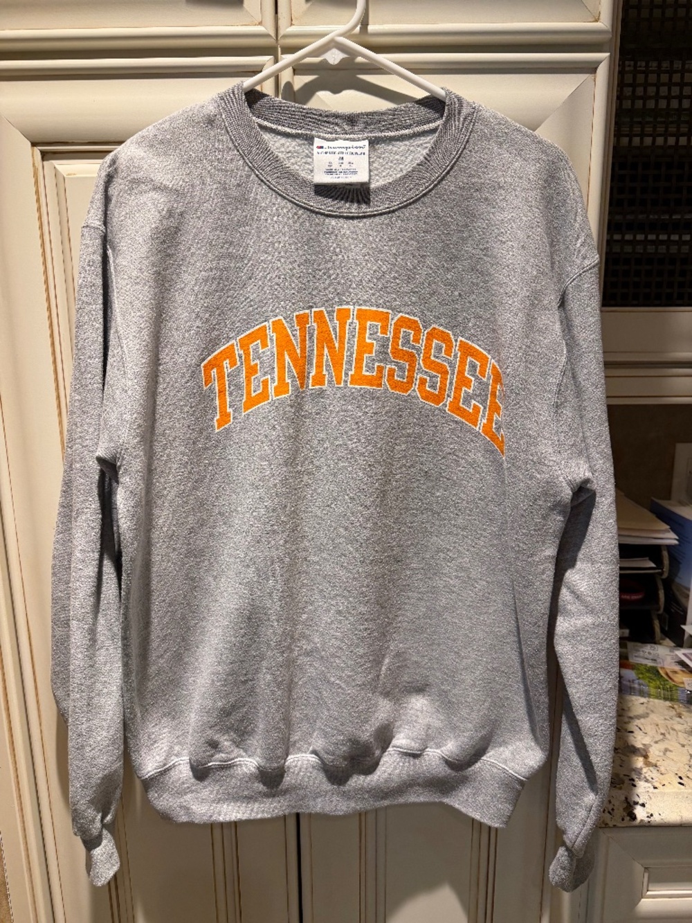 Champion Tennessee Sweatshirt - Size M